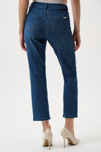 Load image into Gallery viewer, Gia Classic Slim Fit Jeans