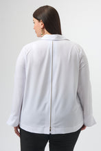 Load image into Gallery viewer, Stretch Poplin Blouse