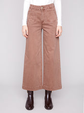 Load image into Gallery viewer, Cropped Patch Pocket Pants