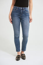 Load image into Gallery viewer, Cropped Jeans with Rolled Hem
