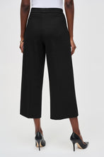 Load image into Gallery viewer, Heavy Knit Pull On Culotte Pants
