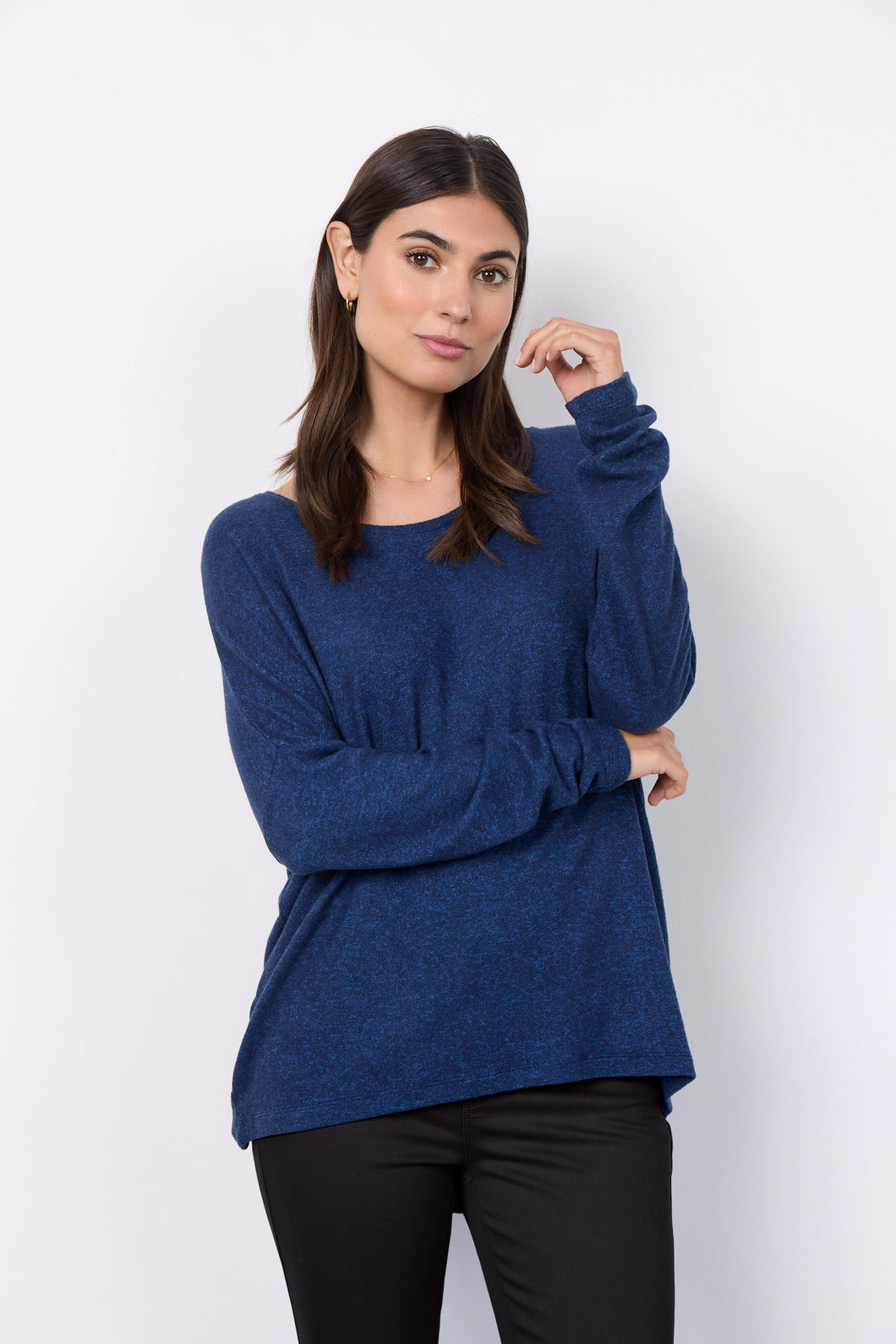 Biarra Top Scoop Neck