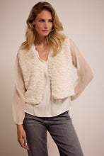 Load image into Gallery viewer, Faux Fur Vest
