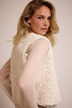 Load image into Gallery viewer, Faux Fur Vest
