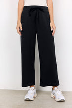 Load image into Gallery viewer, Banu Cropped  Pant
