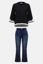 Load image into Gallery viewer, Sweater Knit Colour Block top
