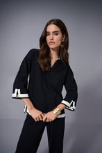 Load image into Gallery viewer, Sweater Knit Colour Block top
