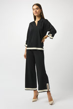 Load image into Gallery viewer, Sweater Knit Colour Block top
