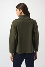 Load image into Gallery viewer, Sweater Knit Pullover with Collar

