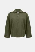 Load image into Gallery viewer, Sweater Knit Pullover with Collar
