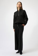 Load image into Gallery viewer, Sweater Pull Over

