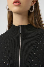 Load image into Gallery viewer, Sweater Pull Over
