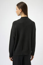 Load image into Gallery viewer, Sweater Pull Over
