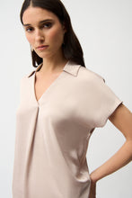 Load image into Gallery viewer, Satin Boxy Top with Collar
