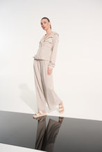 Load image into Gallery viewer, Stretch Woven Hooded Boxy Utility Jacket
