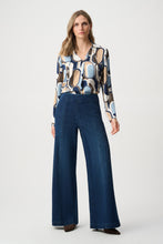 Load image into Gallery viewer, Satin Geometric Top
