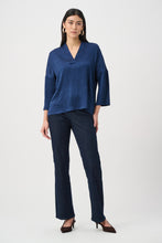 Load image into Gallery viewer, Crushed Satin V Neck Top
