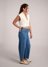 Load image into Gallery viewer, The Nova Barrel Jean
