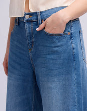 Load image into Gallery viewer, Malia Relaxed Barrel Denim
