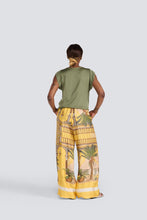 Load image into Gallery viewer, Button Front VNeck Blouse
