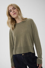Load image into Gallery viewer, Arrow Pullover
