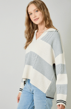 Load image into Gallery viewer, Sweater
