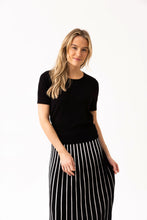 Load image into Gallery viewer, Short Sleeved Sweater
