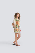 Load image into Gallery viewer, Italy Silk Short
