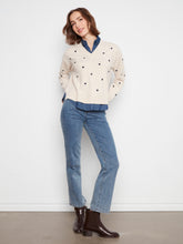 Load image into Gallery viewer, Sweater with Hearts and Collar
