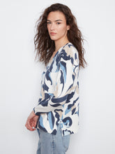 Load image into Gallery viewer, Sweater
