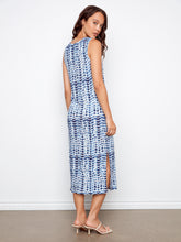 Load image into Gallery viewer, Sleevless Scoop Neck Dress
