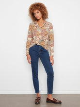 Load image into Gallery viewer, Blouse Quilt Print
