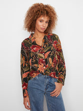 Load image into Gallery viewer, Blouse Raven Print
