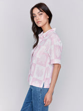 Load image into Gallery viewer, Short Sleeved Printed Blouse
