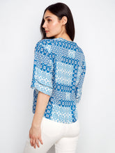 Load image into Gallery viewer, Printed V Neck Blouse
