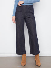 Load image into Gallery viewer, Cropped Wide Leg Jean
