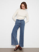 Load image into Gallery viewer, Wide Leg Jeans
