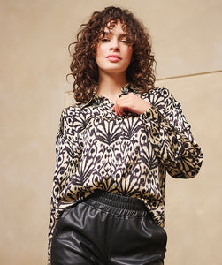 Blouse City Light