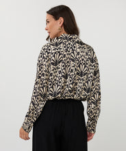 Load image into Gallery viewer, Blouse City Light
