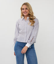 Load image into Gallery viewer, Blouse Pin Striped

