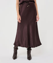 Load image into Gallery viewer, Satin Skirt
