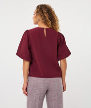 Load image into Gallery viewer, Krinkle Blouse
