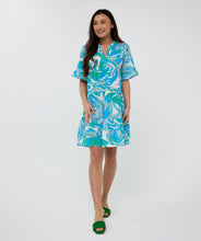 Load image into Gallery viewer, Dress Seersucker
