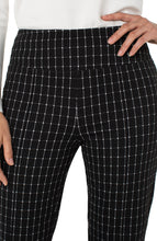 Load image into Gallery viewer, Black White Windowpane Pants

