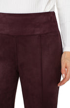 Load image into Gallery viewer, Flared Oxford Pant
