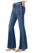 Load image into Gallery viewer, Hanna Flare Jeans
