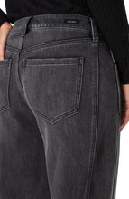 Load image into Gallery viewer, Barrel Jean
