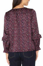 Load image into Gallery viewer, Blouse
