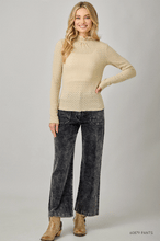 Load image into Gallery viewer, Detailed Mock Neck Top
