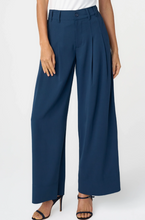 Load image into Gallery viewer, High Rise Pleated Wide Leg Trouser
